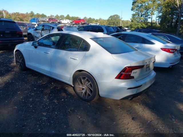 7JR102FK6LG045434 Volvo S60 T5 Momentum