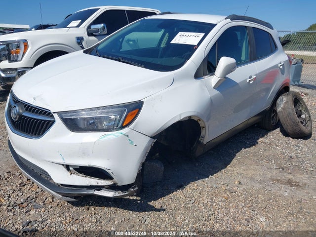 Buick Encore Preferred 2018 KL4CJASB2JB646378 Image 2