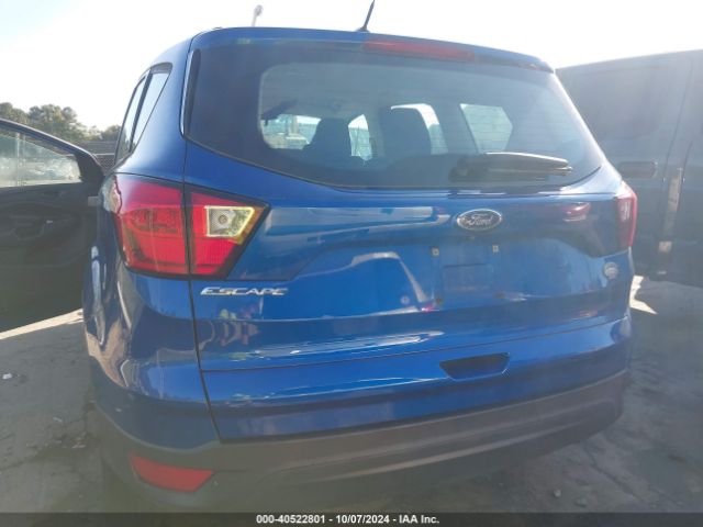 1FMCU0F79KUB94301 Ford ESCAPE S