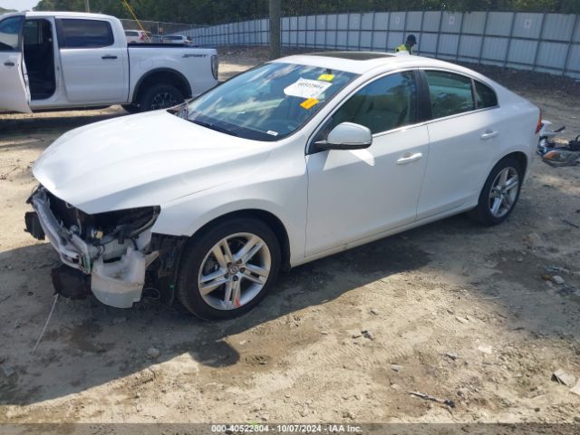 YV140MFM9F2364394 Volvo S60 T5 Platinum