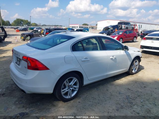YV140MFM9F2364394 Volvo S60 T5 Platinum