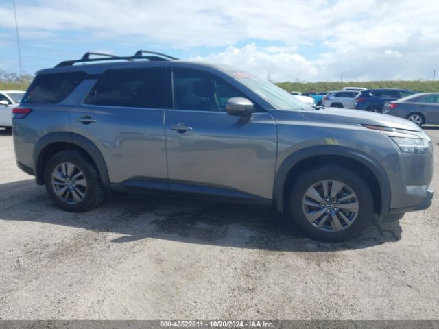 5N1DR3BA4NC238191 Nissan Pathfinder Sv 2wd