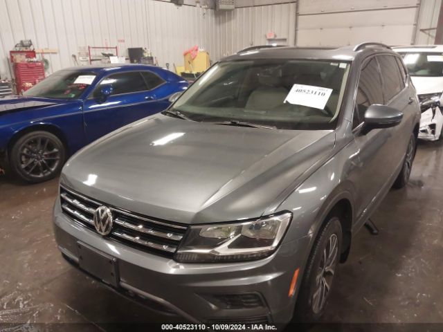 3VV2B7AX4LM081823 Volkswagen Tiguan 2.0t Se/2.0t Se R-line Black/2.0t Sel