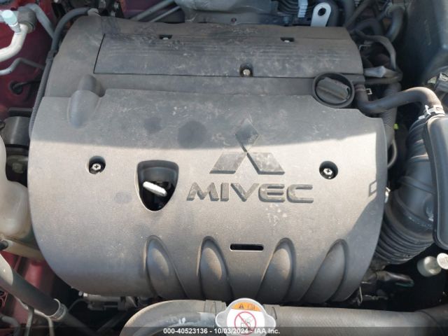 JA4AP3AW3JU012975 Mitsubishi Outlander Sport 2.4 Se