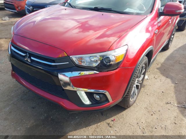 JA4AP3AW3JU012975 Mitsubishi Outlander Sport 2.4 Se