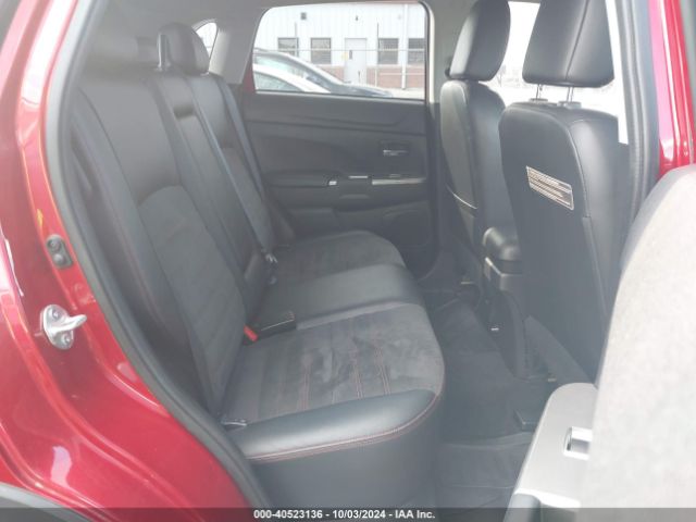 JA4AP3AW3JU012975 Mitsubishi Outlander Sport 2.4 Se