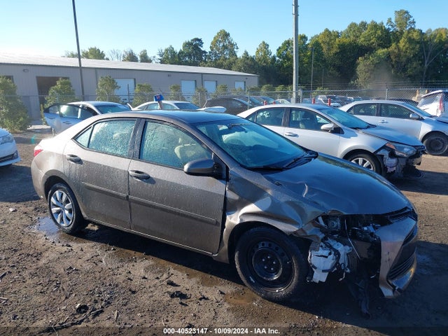 Toyota COROLLA LE 2017 2T1BURHE5HC956819 Image 1