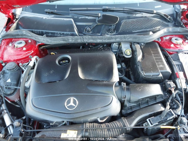 Mercedes-Benz CLA 250 2018 WDDSJ4EB9JN527469 Image 10