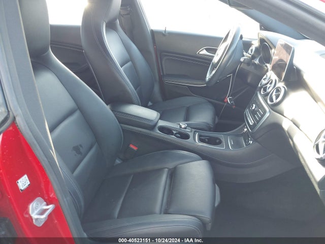 Mercedes-Benz CLA 250 2018 WDDSJ4EB9JN527469 Image 5
