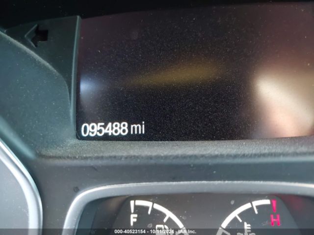 1FMCU0F78HUD86253 Ford ESCAPE S