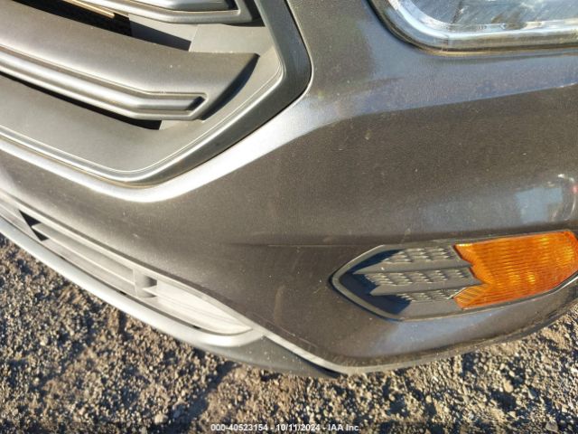 1FMCU0F78HUD86253 Ford ESCAPE S