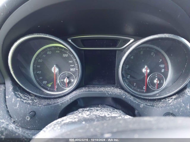 WDDSJ4GBXHN492450 Mercedes-Benz CLA 250 4MATIC