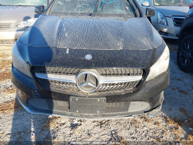 WDDSJ4GBXHN492450 Mercedes-Benz CLA 250 4MATIC