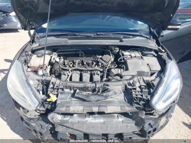 1FADP3F24FL361266 Ford FOCUS SE