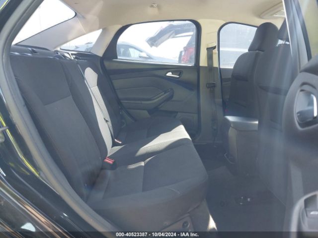 1FADP3F24FL361266 Ford FOCUS SE