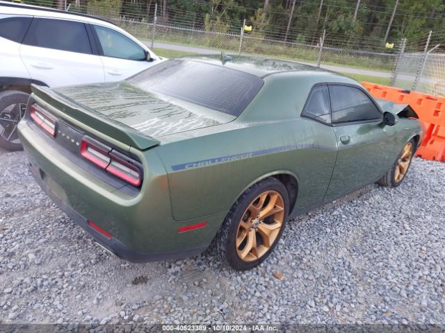 2C3CDZAG2JH318365 Dodge Challenger Sxt Plus