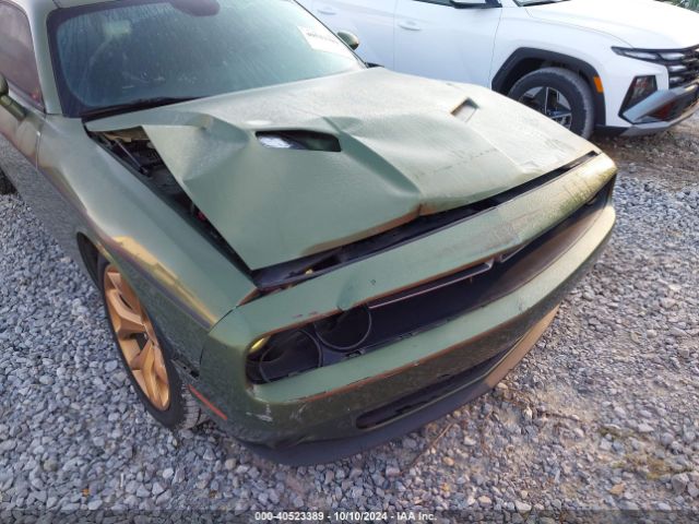 2C3CDZAG2JH318365 Dodge Challenger Sxt Plus