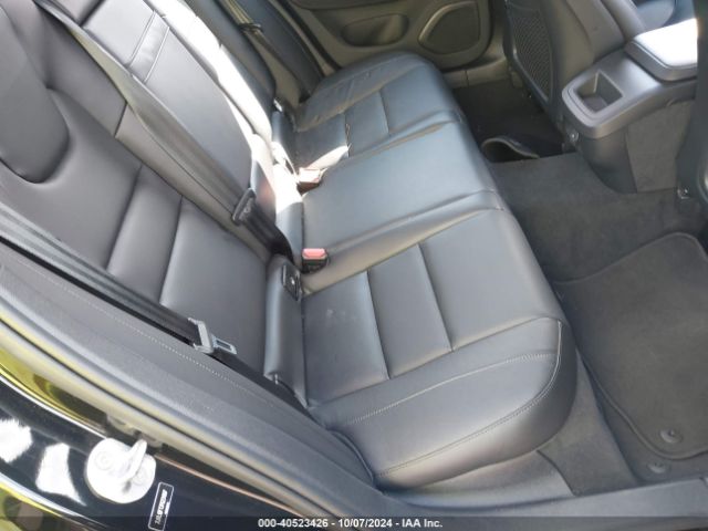 7JRL12FT3PG231887 Volvo S60 B5 Plus Black Edition