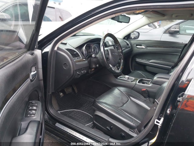 Chrysler 300C 2016 2C3CCAEGXGH269083 Image 17