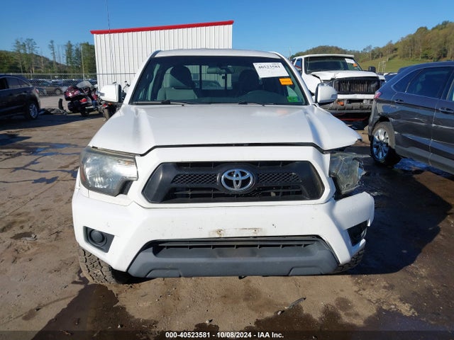 5TFUX4EN0EX030106 Toyota Tacoma