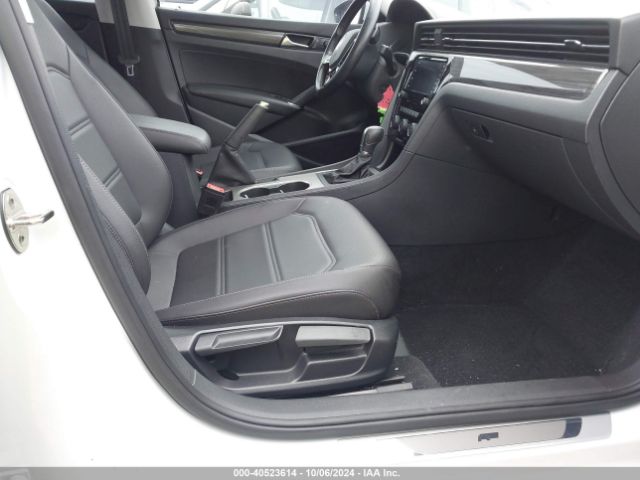 1VWMA7A36LC012539 Volkswagen Passat 2.0t R-line