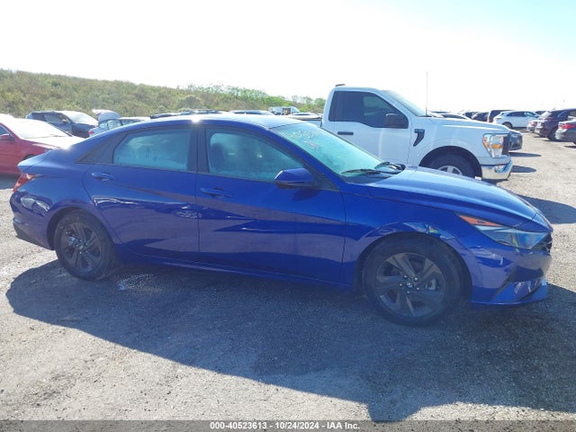 Hyundai ELANTRA SEL 2023 5NPLM4AG1PH116180 Image 12