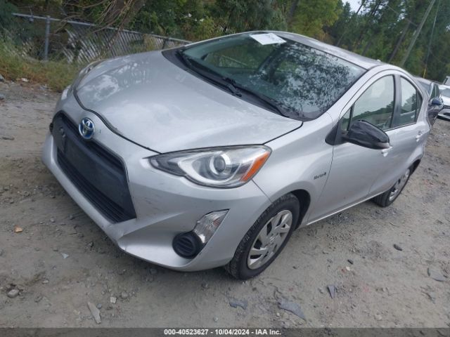 JTDKDTB39F1087891 Toyota Prius C One