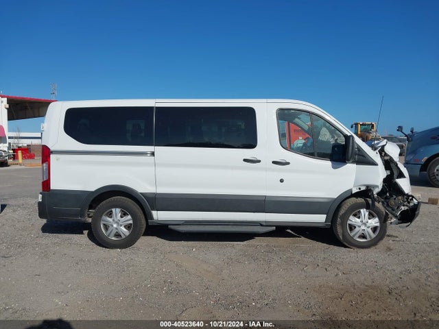 1FMZK1YM3KKA01970 Ford Transit-150 Xlt