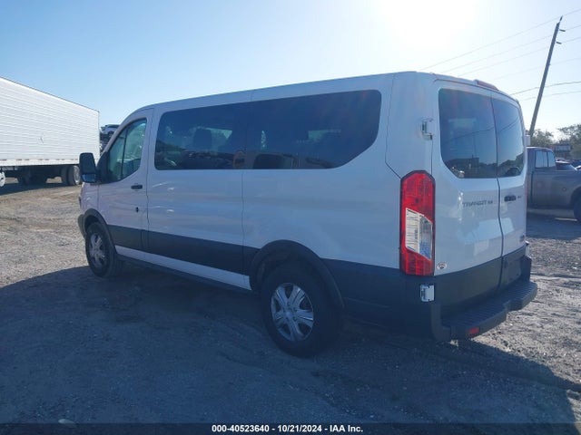 1FMZK1YM3KKA01970 Ford Transit-150 Xlt