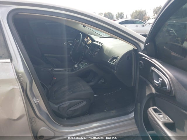 1C3CCCAB8FN627146 Chrysler 200 Limited
