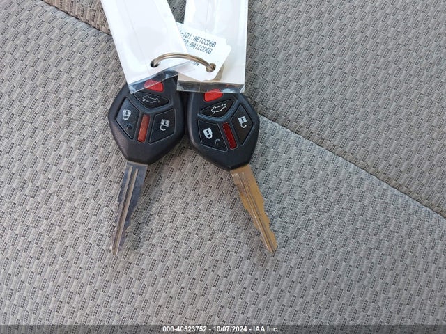 2012 MITSUBISHI GALANT 4A32B3FF3CE024118 Photo 10