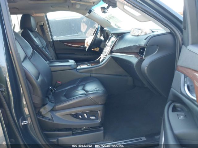 1GYS3BKJ6KR213433 Cadillac Escalade Luxury