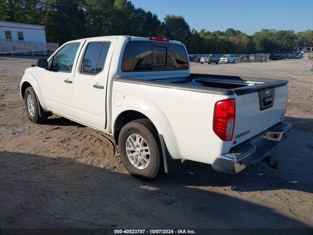 Nissan Frontier Sv 2017 1N6DD0ER5HN768680 Image 3