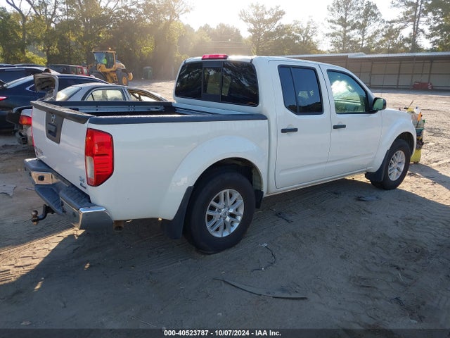 Nissan Frontier Sv 2017 1N6DD0ER5HN768680 Image 4