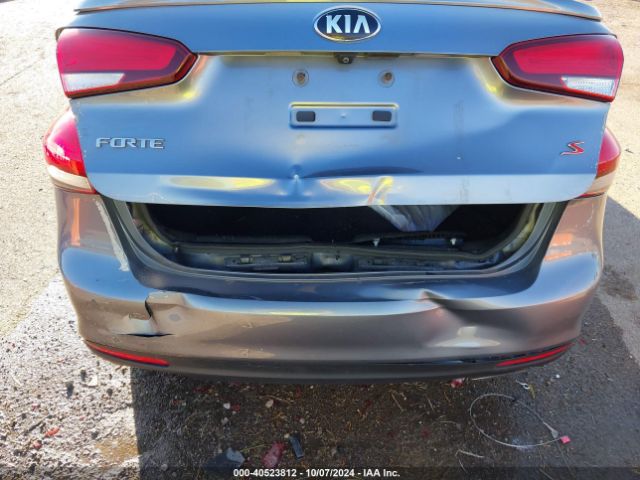 3KPFL4A7XHE051111 KIA FORTE S
