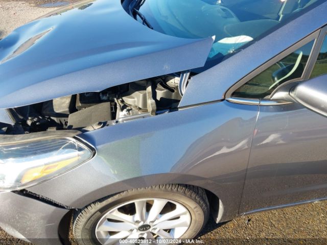 3KPFL4A7XHE051111 KIA FORTE S
