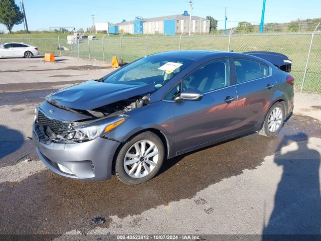 3KPFL4A7XHE051111 KIA FORTE S