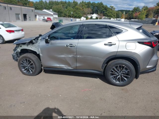 2T2GKCEZXNC006902 Lexus Nx 350h Premium