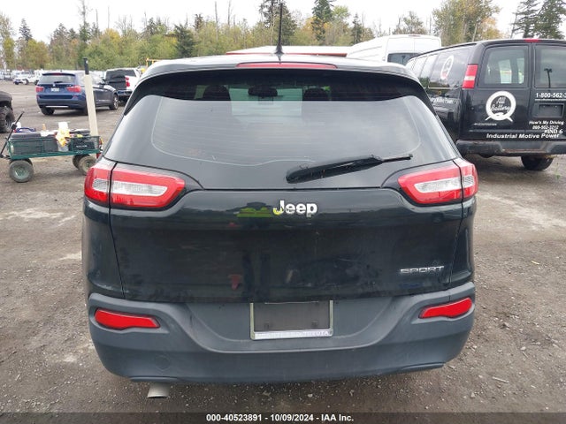 1C4PJLAB5GW136712 Jeep Cherokee Sport