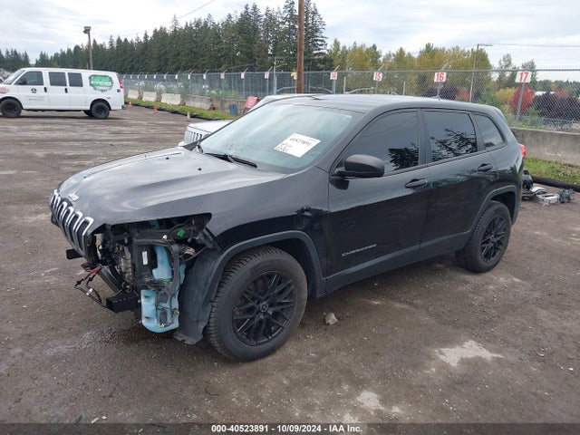1C4PJLAB5GW136712 Jeep Cherokee Sport