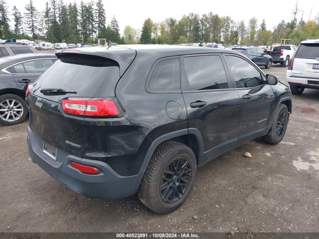 1C4PJLAB5GW136712 Jeep Cherokee Sport