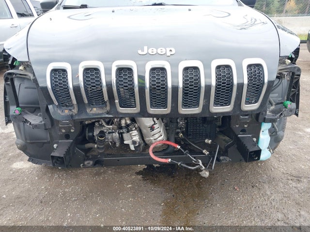 1C4PJLAB5GW136712 Jeep Cherokee Sport