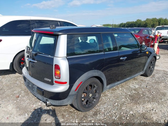 2008 MINI COOPER CLUBMAN WMWML33538TN66498 Photo 3