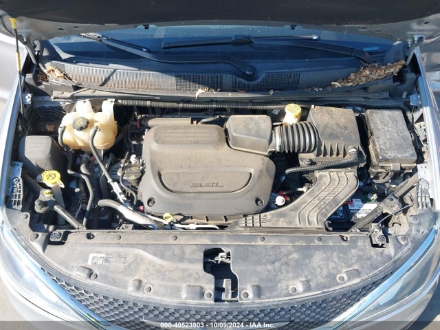 2C4RC1FG7KR668735 Chrysler Pacifica Touring Plus