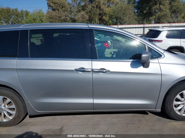 2C4RC1FG7KR668735 Chrysler Pacifica Touring Plus