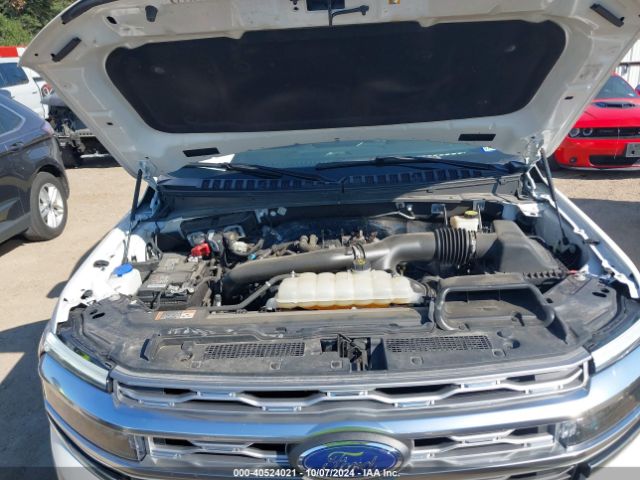 1FMJU1MT3NEA03418 Ford Expedition Platinum