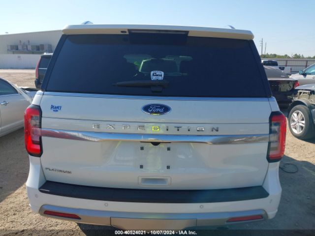 1FMJU1MT3NEA03418 Ford Expedition Platinum