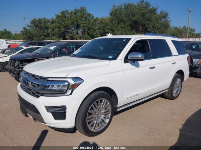 1FMJU1MT3NEA03418 Ford Expedition Platinum