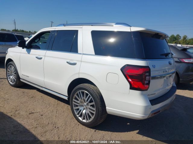 1FMJU1MT3NEA03418 Ford Expedition Platinum