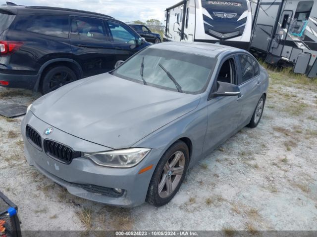 WBA3C3C56EPV90617 BMW 320i Xdrive